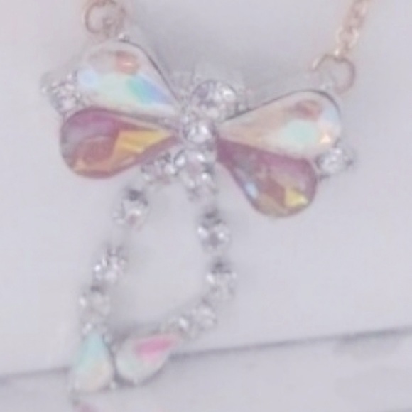 Betsey Johnson Bow Butterfly  Jewelry Set NEW Necklace and Stud Earrings Set NWT - Picture 2 of 7